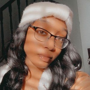 Meet your Posher, Sydndy